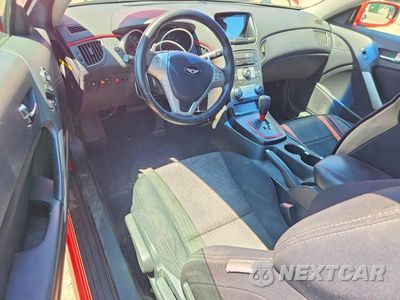 Zdjęcie 8 z 13 samochodu: 2010 HYUNDAI GENESIS COUPE 2.0T VIN:KMHHT6KD4AU041105 - miniatura