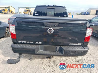 Zdjęcie 6 z 12 samochodu: 2018 NISSAN TITAN XD VIN:1N6BA1F49JN519085 - miniatura
