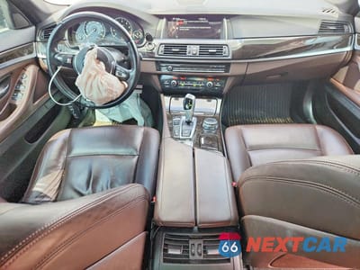 Zdjęcie 8 z 12 samochodu: 2015 BMW 535 XI VIN:WBA5B3C52FD545057 - miniatura