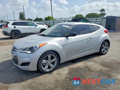 2015 HYUNDAI VELOSTER BASE KMHTC6AD1FU228546 - główne zdjęcie licytacji z USA - miniatura