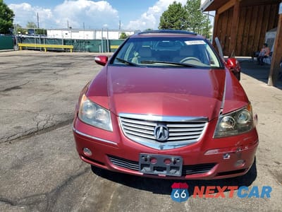 Piąte zdjęcie samochodu w środku: 2005 ACURA RL VIN:JH4KB165X5C010597 - miniatura