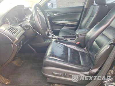 Zdjęcie 7 z 13 samochodu: 2009 HONDA ACCORD EXL VIN:1HGCP36889A047454 - miniatura