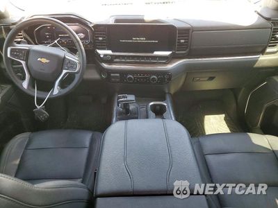 Zdjęcie 8 z 12 samochodu: 2024 CHEVROLET SILVERADO K1500 LT VIN:1GCUDDE84RZ242360 - miniatura