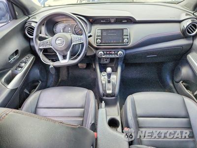 Zdjęcie 8 z 13 samochodu: 2020 NISSAN KICKS SR VIN:3N1CP5DV9LL563828 - miniatura
