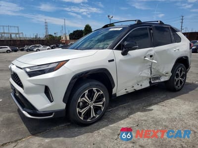 2023 TOYOTA RAV4 PRIME XSE JTMEB3FV4PD131973 - główne zdjęcie licytacji z USA - miniatura
