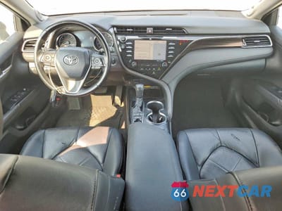 Zdjęcie 8 z 12 samochodu: 2019 TOYOTA CAMRY XLE VIN:4T1B11HK2KU762156 - miniatura