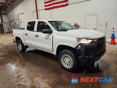 Czwarte zdjęcie samochodu z boku: 2025 CHEVROLET COLORADO VIN:1GCPSBEK1S1156740 - miniatura