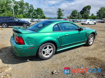 Trzecie zdjęcie samochodu z tyłu: 2000 FORD MUSTANG VIN:1FAFP4041YF247106 - miniatura