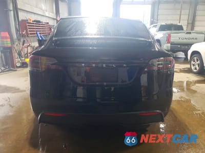 Zdjęcie 6 z 13 samochodu: 2023 TESLA MODEL X VIN:7SAXCDE53PF429536 - miniatura