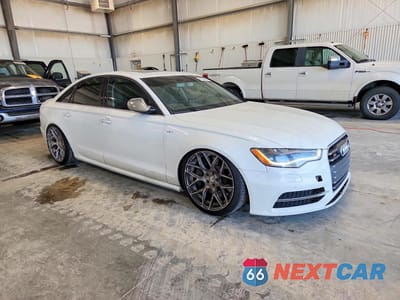Czwarte zdjęcie samochodu z boku: 2013 AUDI S6 VIN:WAUF2BFC8DN133578 - miniatura
