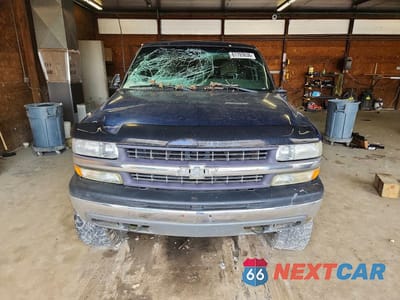 Piąte zdjęcie samochodu w środku: 2001 CHEVROLET SILVERADO K1500 VIN:2GCEK19T711343946 - miniatura