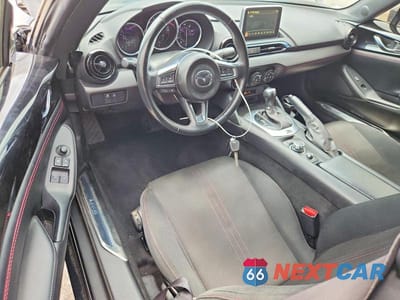 Zdjęcie 8 z 12 samochodu: 2016 MAZDA MX-5 MIATA CLUB VIN:JM1NDAC72G0116576 - miniatura