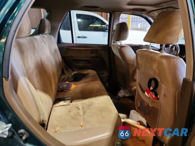Zdjęcie 11 z 13 samochodu: 2002 HONDA CR-V EX VIN:JHLRD78862C034012 - miniatura