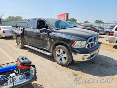 Czwarte zdjęcie samochodu z boku: 2019 RAM 1500 CLASSIC SLT VIN:1C6RR7LT8KS599286 - miniatura