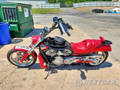 Trzecie zdjęcie samochodu z tyłu: 2004 HARLEY-DAVIDSON VRSCB VIN:1HD1HBZ124K809707 - miniatura