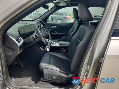 Zdjęcie 7 z 14 samochodu: 2023 BMW X1 XDRIVE28I VIN:WBX73EF05P5W46015 - miniatura