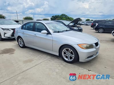 Czwarte zdjęcie samochodu z boku: 2008 BMW 328 I SULEV VIN:WBAVC53548FZ84213 - miniatura