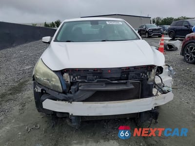 Piąte zdjęcie samochodu w środku: 2015 CHEVROLET MALIBU 2LT VIN:1G11D5SL0FF173304 - miniatura