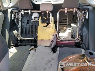 Zdjęcie 10 z 13 samochodu: 2024 TOYOTA RAV4 XLE VIN:2T3W1RFV4RW362324 - miniatura