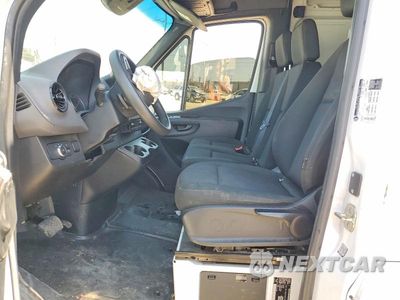Zdjęcie 7 z 14 samochodu: 2024 MERCEDES-BENZ SPRINTER 2500 VIN:W1Y4KBHY9RT185481 - miniatura