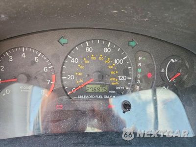 Zdjęcie 9 z 12 samochodu: 2001 MITSUBISHI MIRAGE ES VIN:JA3AY26C81U018698 - miniatura
