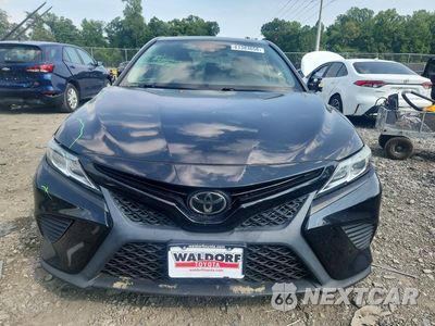 Piąte zdjęcie samochodu w środku: 2019 TOYOTA CAMRY SE VIN:4T1B11HK2KU834926 - miniatura