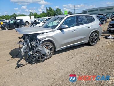 2025 BMW X1 XDRIVE28I WBX73EF05S5228739 - główne zdjęcie licytacji z USA - miniatura