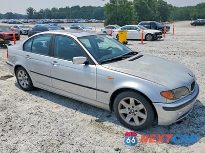 Czwarte zdjęcie samochodu z boku: 2004 BMW 325 I VIN:WBAET374X4NJ42238 - miniatura
