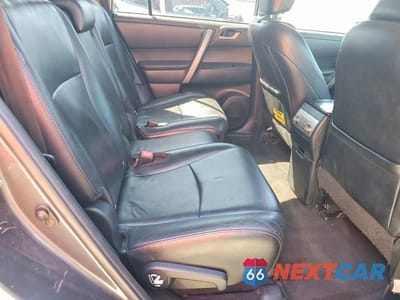 Zdjęcie 11 z 13 samochodu: 2012 TOYOTA HIGHLANDER SE VIN:5TDZK3EH3CS077531 - miniatura