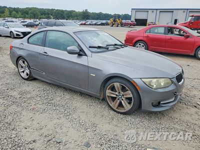 Czwarte zdjęcie samochodu z boku: 2011 BMW 328 I SULEV VIN:WBAKE5C51BE573300 - miniatura