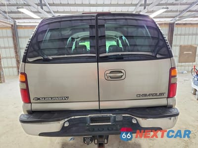 Zdjęcie 6 z 14 samochodu: 2001 CHEVROLET SUBURBAN K2500 VIN:3GNGK26G81G134932 - miniatura