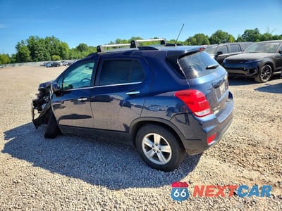 Drugie zdjęcie samochodu z przodu: 2018 CHEVROLET TRAX 1LT VIN:3GNCJPSB5JL417319 - miniatura