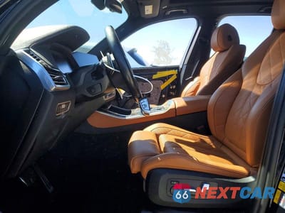 Zdjęcie 7 z 14 samochodu: 2023 BMW X5 XDRIVE45E VIN:5UXTA6C01P9P60130 - miniatura