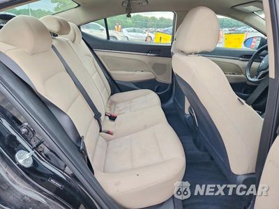 Zdjęcie 10 z 12 samochodu: 2018 HYUNDAI ELANTRA SEL VIN:5NPD84LF9JH345422 - miniatura
