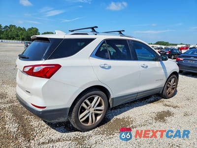 Trzecie zdjęcie samochodu z tyłu: 2018 CHEVROLET EQUINOX PREMIER VIN:2GNAXMEV5J6224747 - miniatura