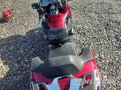 Zdjęcie 6 z 8 samochodu: 2018 HONDA GL1800 D VIN:JH2SC7953JK001308 - miniatura