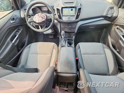 Zdjęcie 8 z 13 samochodu: 2018 FORD ESCAPE SE VIN:1FMCU9GD5JUB07324 - miniatura