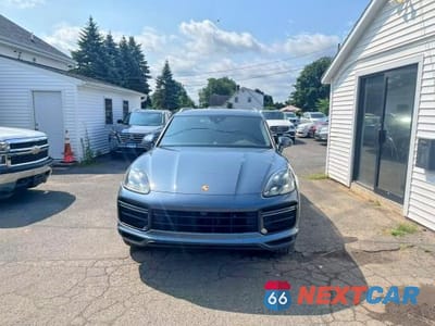 Piąte zdjęcie samochodu w środku: 2020 PORSCHE CAYENNE TURBO VIN:WP1AF2AY7LDA39117 - miniatura