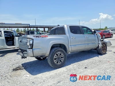 Trzecie zdjęcie samochodu z tyłu: 2021 TOYOTA TACOMA TRD SPORT VIN:3TMCZ5AN7MM443128 - miniatura