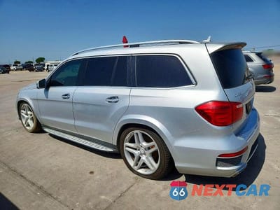 Drugie zdjęcie samochodu z przodu: 2016 MERCEDES-BENZ GL 550 4MATIC VIN:4JGDF7DE4GA672030 - miniatura
