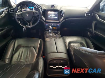 Zdjęcie 8 z 13 samochodu: 2017 MASERATI GHIBLI VIN:ZAM57XSAXH1238309 - miniatura