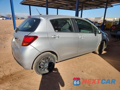 Trzecie zdjęcie samochodu z tyłu: 2015 TOYOTA YARIS 5-DOOR L VIN:VNKKTUD38FA047329 - miniatura