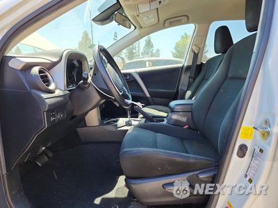 Zdjęcie 7 z 14 samochodu: 2017 TOYOTA RAV4 LE VIN:2T3ZFREV9HW365542 - miniatura