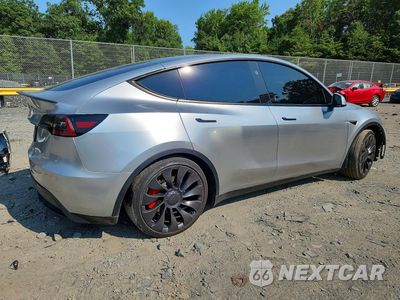 Trzecie zdjęcie samochodu z tyłu: 2024 TESLA MODEL Y VIN:7SAYGDEF5RA333070 - miniatura