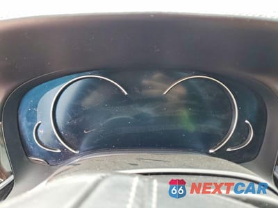 Zdjęcie 9 z 12 samochodu: 2018 BMW 750 XI VIN:WBA7F2C54JG424075 - miniatura