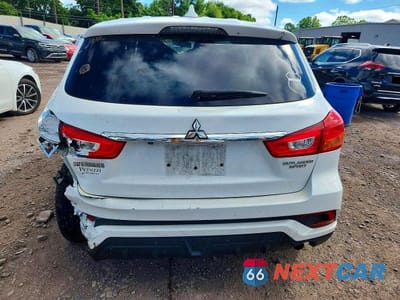 Zdjęcie 6 z 13 samochodu: 2018 MITSUBISHI OUTLANDER SPORT ES VIN:JA4AP3AU5JU023314 - miniatura