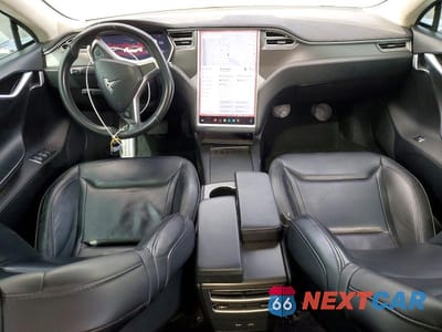 Zdjęcie 8 z 13 samochodu: 2016 TESLA MODEL S VIN:5YJSA1E2XGF162459 - miniatura