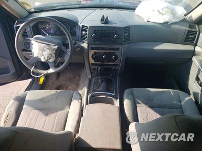 Zdjęcie 8 z 13 samochodu: 2006 JEEP GRAND CHEROKEE LAREDO VIN:1J4GR48K16C201103 - miniatura