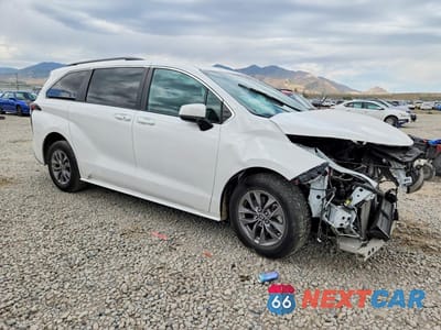 Czwarte zdjęcie samochodu z boku: 2025 TOYOTA SIENNA LE VIN:5TDKSKFC7SS165477 - miniatura