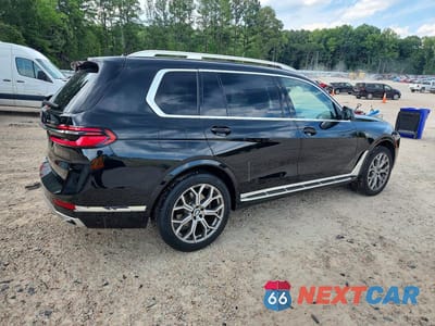 Trzecie zdjęcie samochodu z tyłu: 2024 BMW X7 XDRIVE40I VIN:5UX23EM09R9U24274 - miniatura
